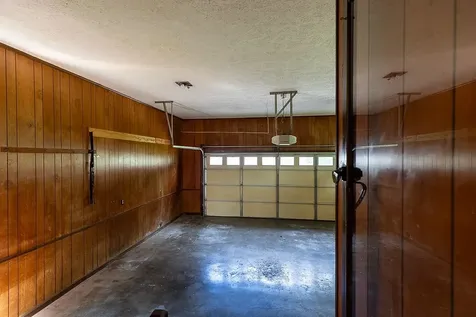 1200 Pin Oak Drive Hopkinsville KY 42240
