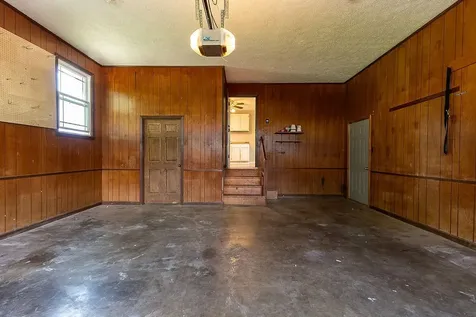 1200 Pin Oak Drive Hopkinsville KY 42240