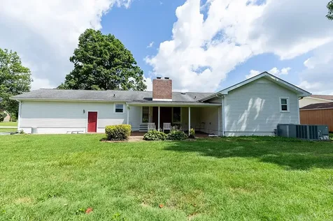 1200 Pin Oak Drive Hopkinsville KY 42240