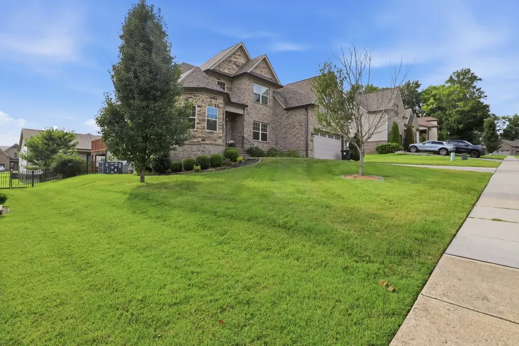 650 Josef Circle Columbia TN 38401