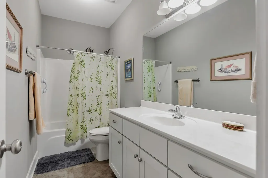 3043 Cross Gate Lane Columbia TN 38401