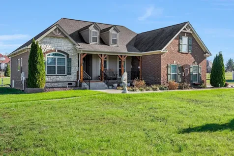 3043 Cross Gate Lane Columbia TN 38401