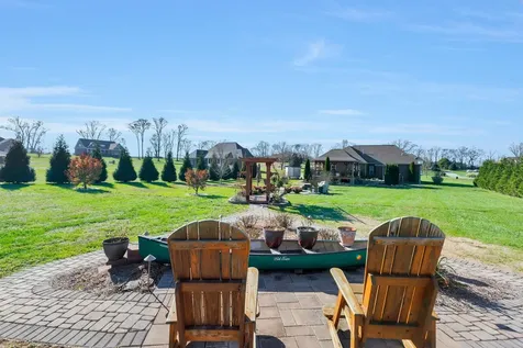 3043 Cross Gate Lane Columbia TN 38401