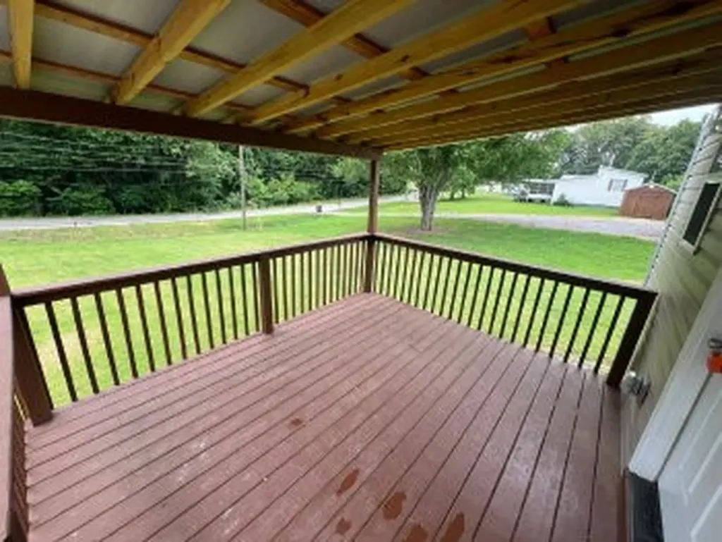 1043 Ross Lane Clarksville TN 37042