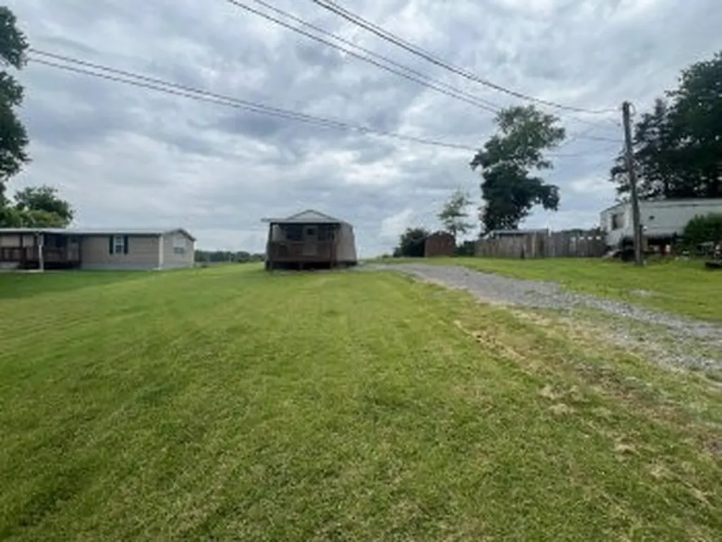 1043 Ross Lane Clarksville TN 37042