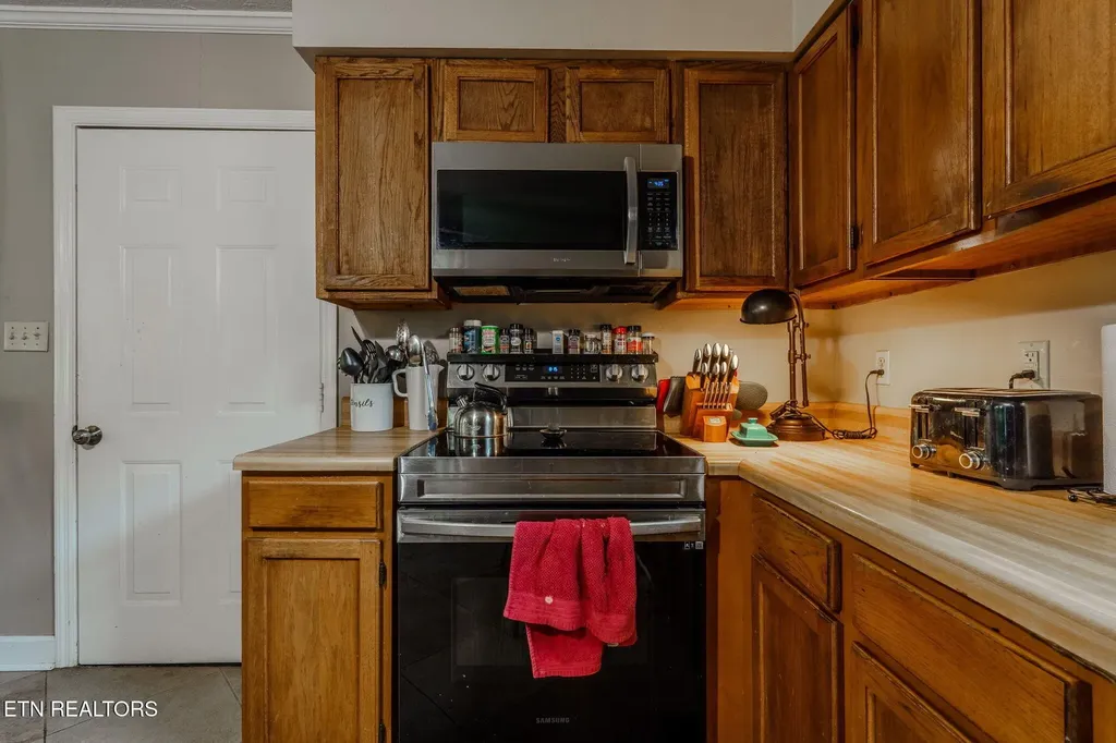 298 Brock Road Maynardville TN 37807