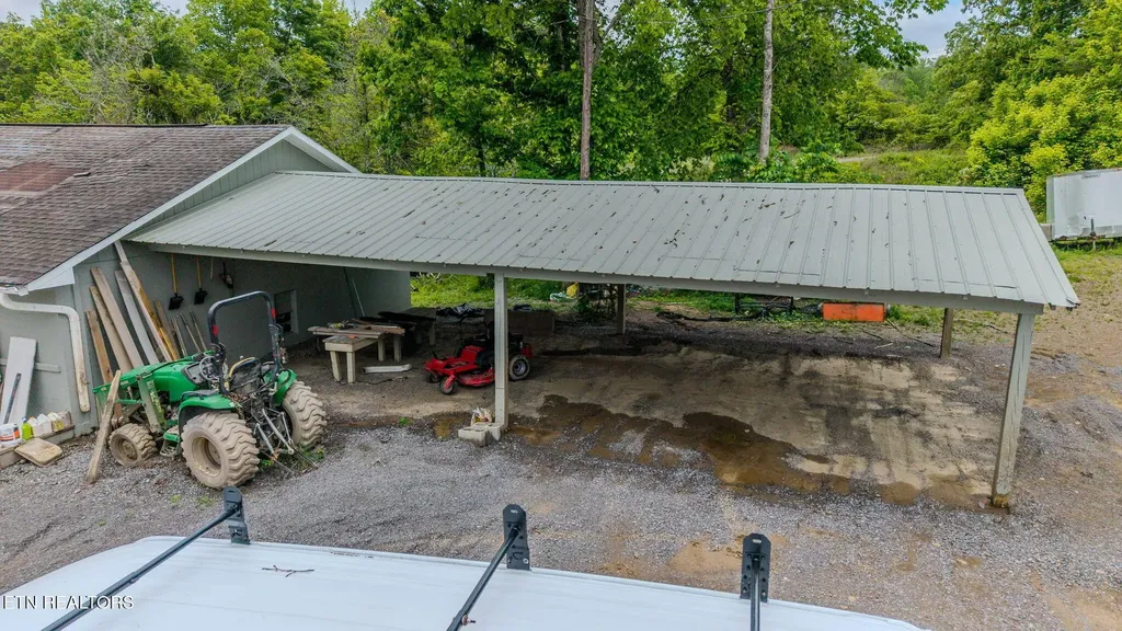 298 Brock Road Maynardville TN 37807