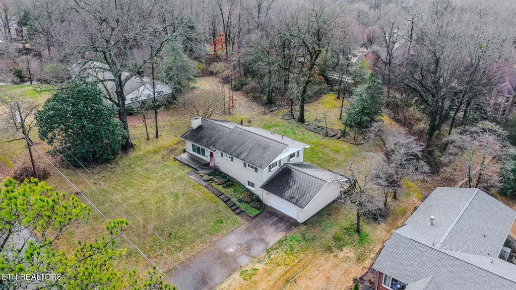 332 Crestview Road Knoxville TN 37934