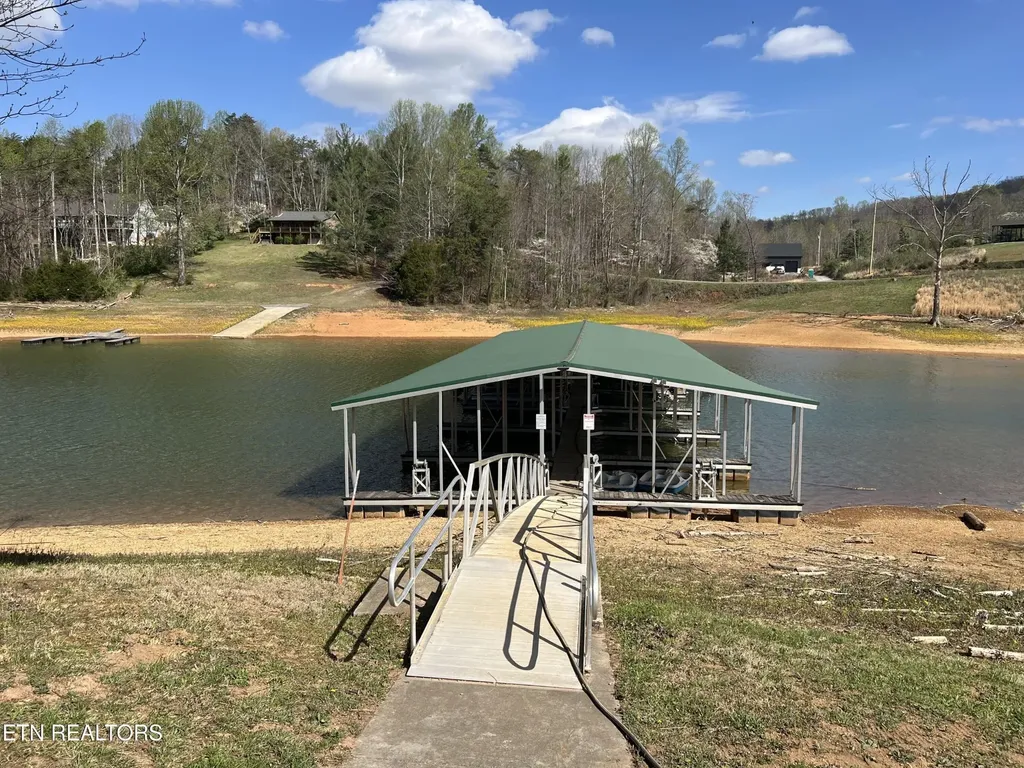 72 Pinnacle Pointe Way Sharps Chapel TN 37866