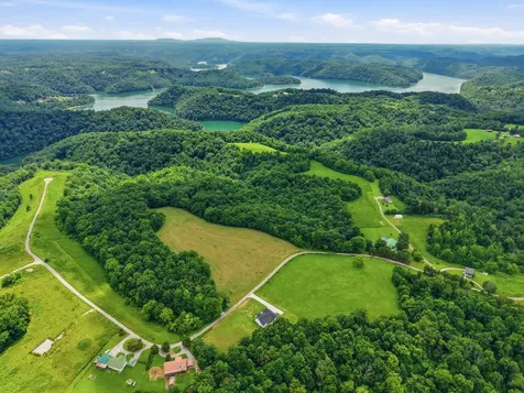 11100 H O Allison Road Baxter TN 38544