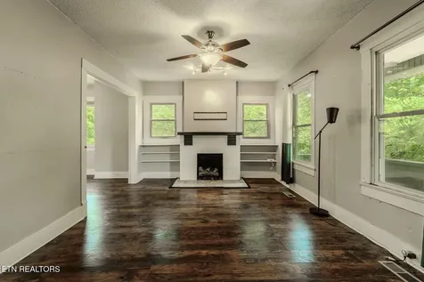 1619 Beaumont Avenue Knoxville TN 37921
