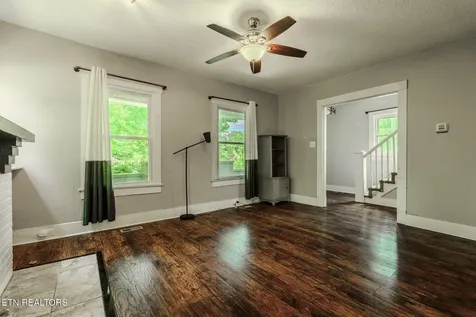 1619 Beaumont Avenue Knoxville TN 37921
