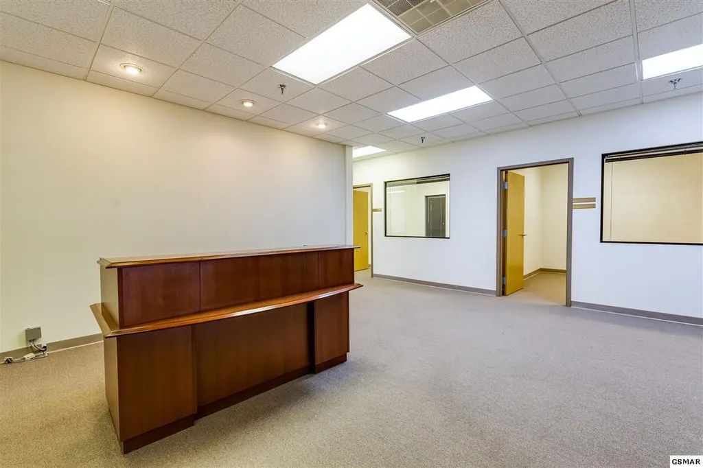 115 Broadway Avenue Oak Ridge TN 37830