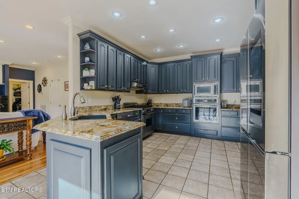 205 Links Court Tazewell TN 37879
