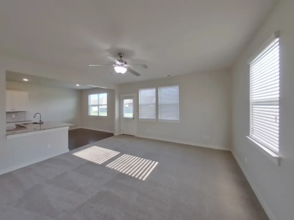 4822 Kingdom Drive Murfreesboro TN 37128