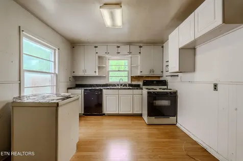 2800 Patrick Avenue Maryville TN 37804