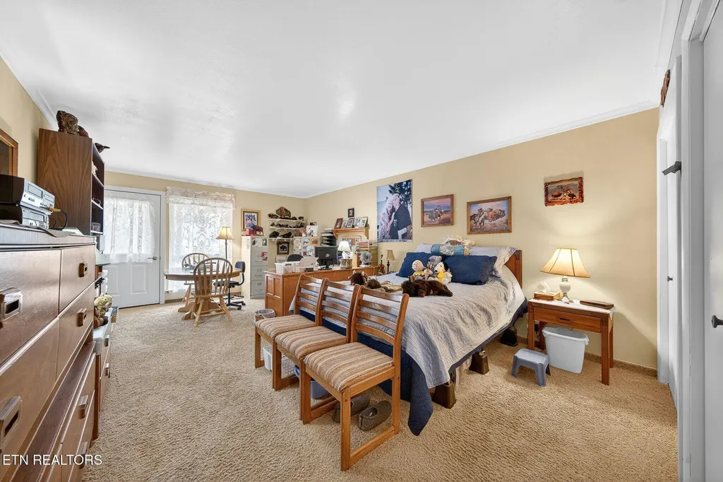 15 Eagle Court Crossville TN 38558