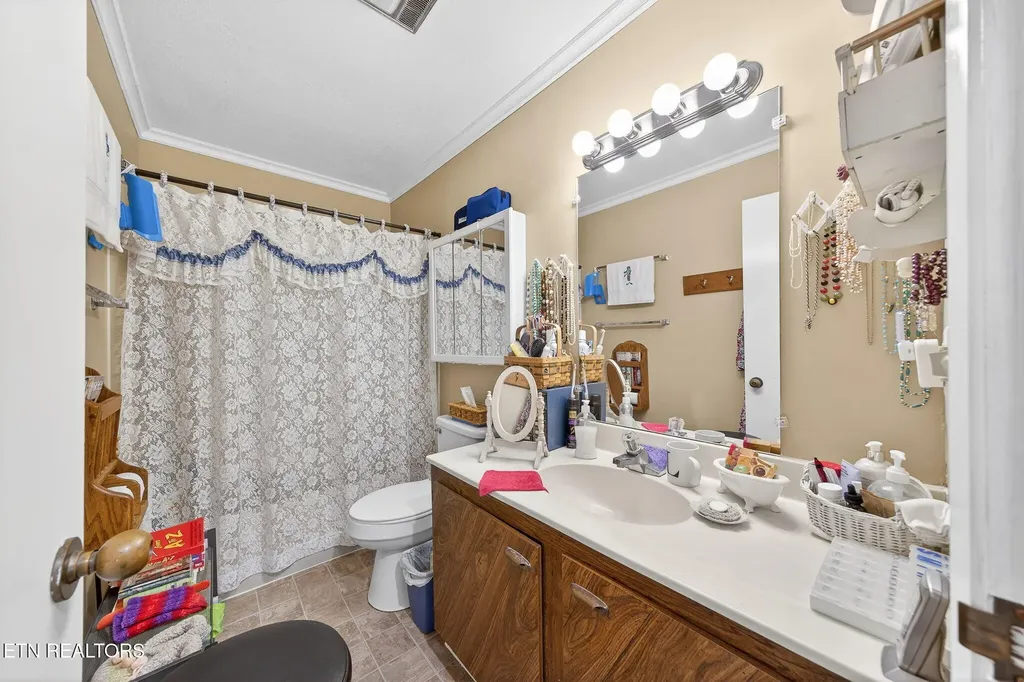 15 Eagle Court Crossville TN 38558