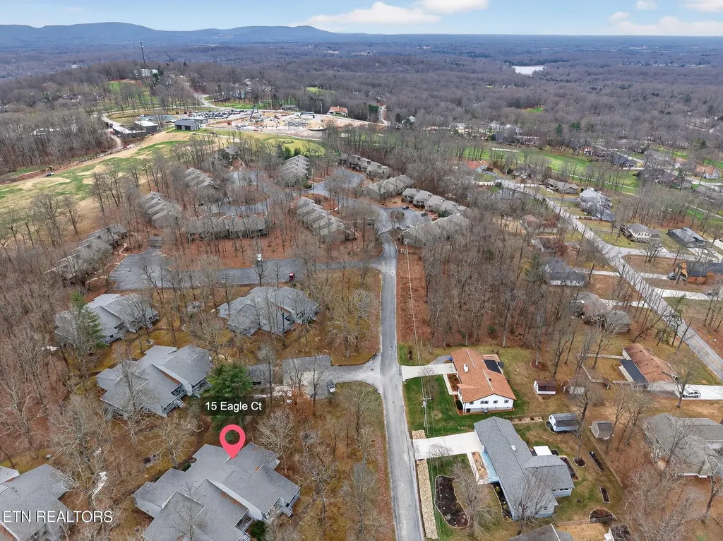 15 Eagle Court Crossville TN 38558