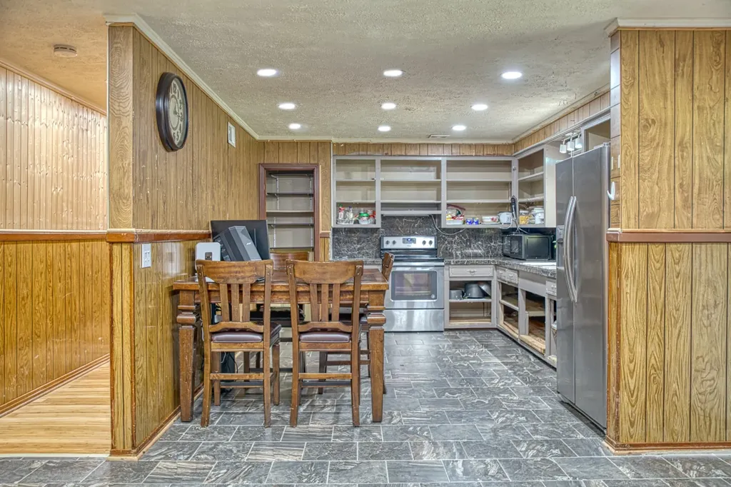 125 Ensor Drive Cookeville TN 38501