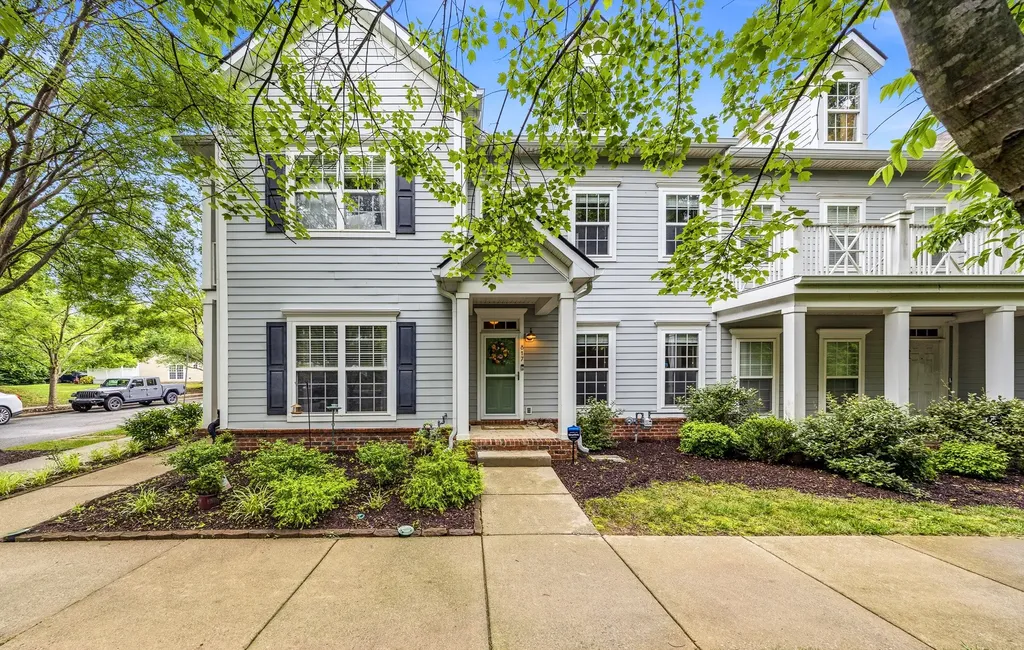 817 Hobbit Lane Nashville TN 37211