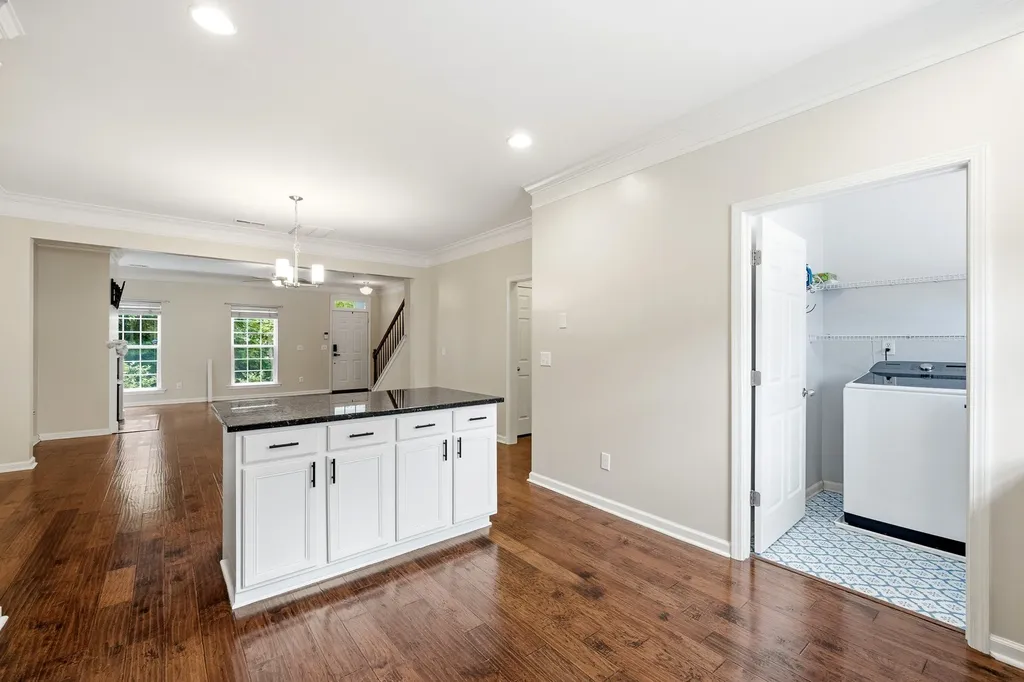 817 Hobbit Lane Nashville TN 37211