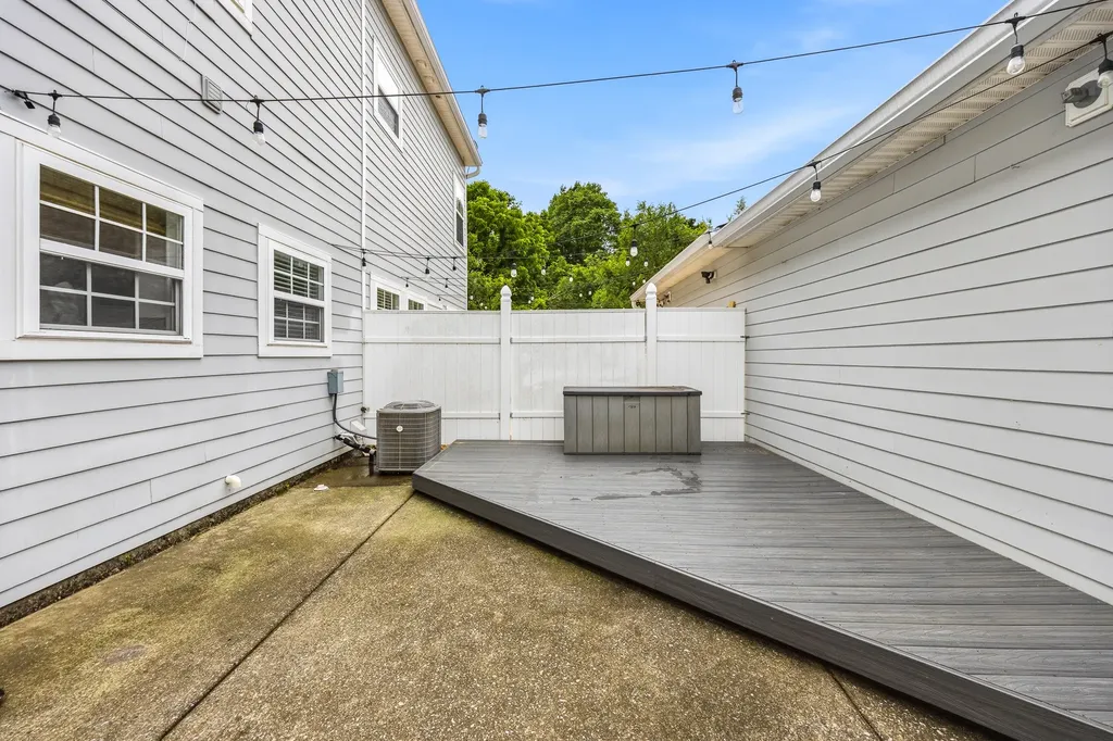 817 Hobbit Lane Nashville TN 37211