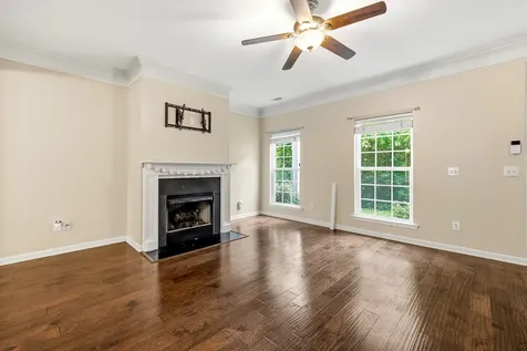 817 Hobbit Lane Nashville TN 37211