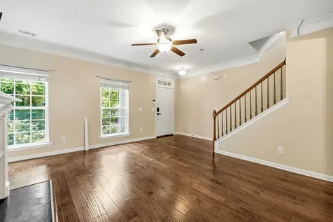 817 Hobbit Lane Nashville TN 37211