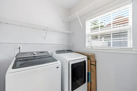 817 Hobbit Lane Nashville TN 37211