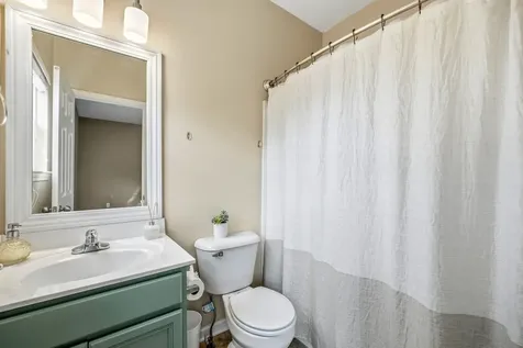 817 Hobbit Lane Nashville TN 37211