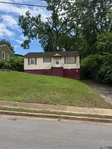 704 Glenview Dr, E Nashville TN 37206