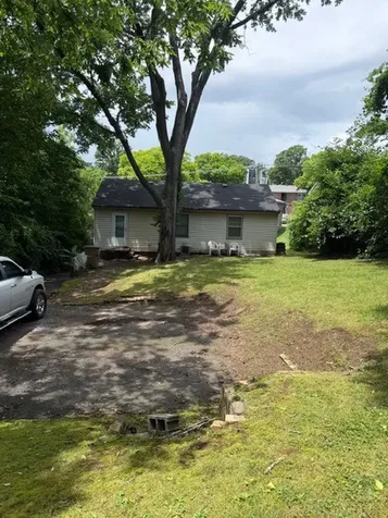 704 Glenview Dr, E Nashville TN 37206
