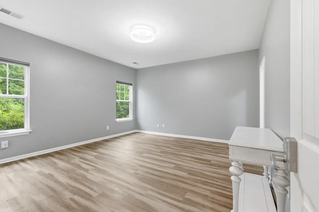 4925 Secretariat Drive Antioch TN 37013