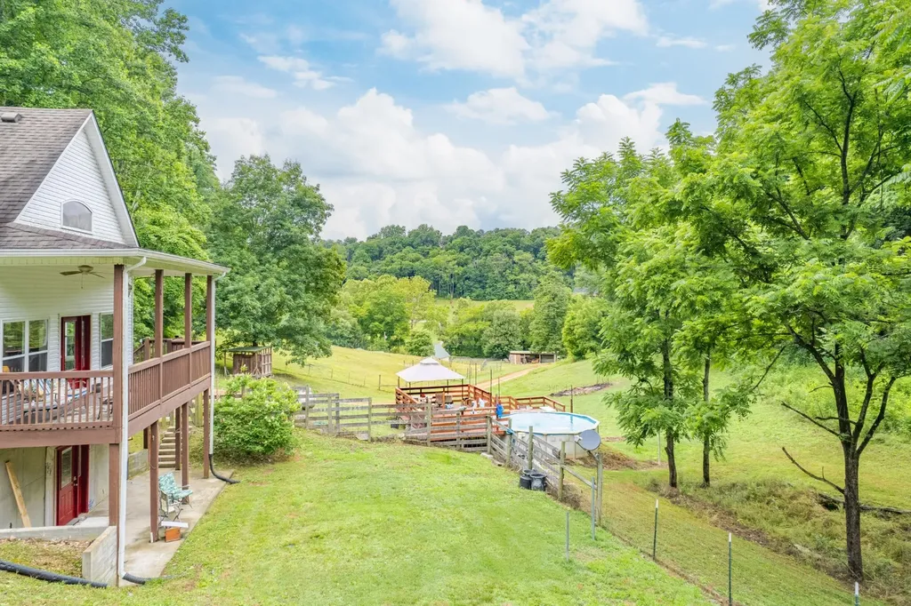 2650 Haywood Hollow Road Columbia TN 38401