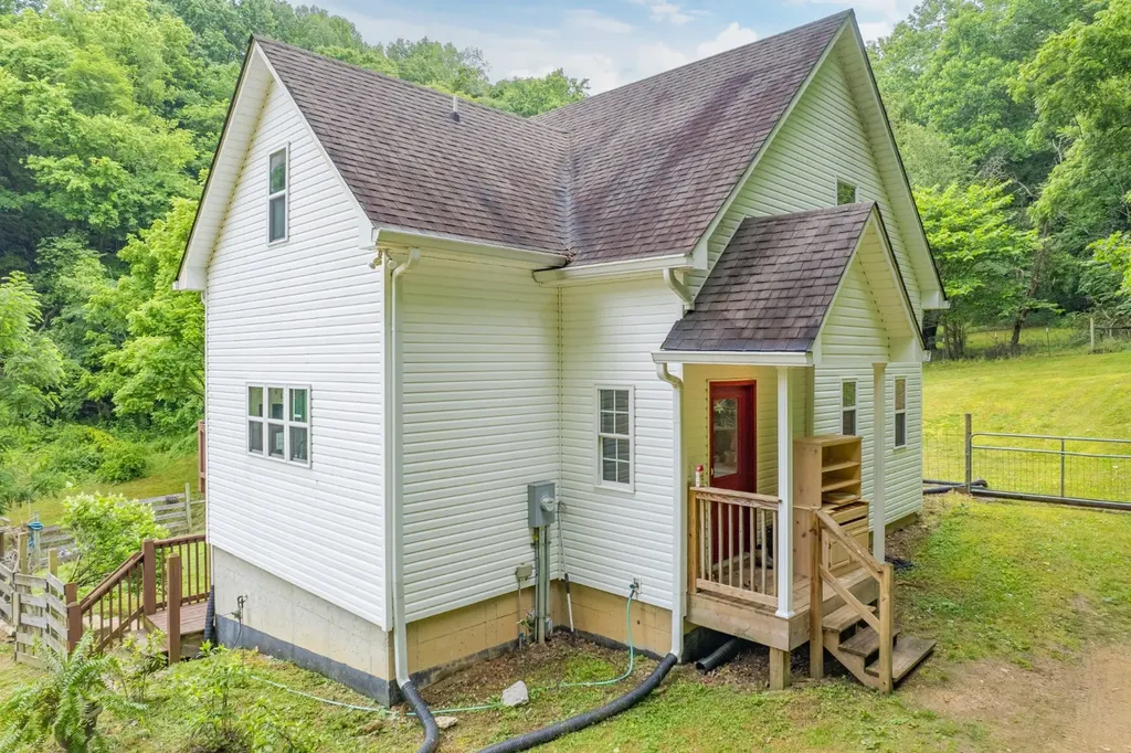 2650 Haywood Hollow Road Columbia TN 38401