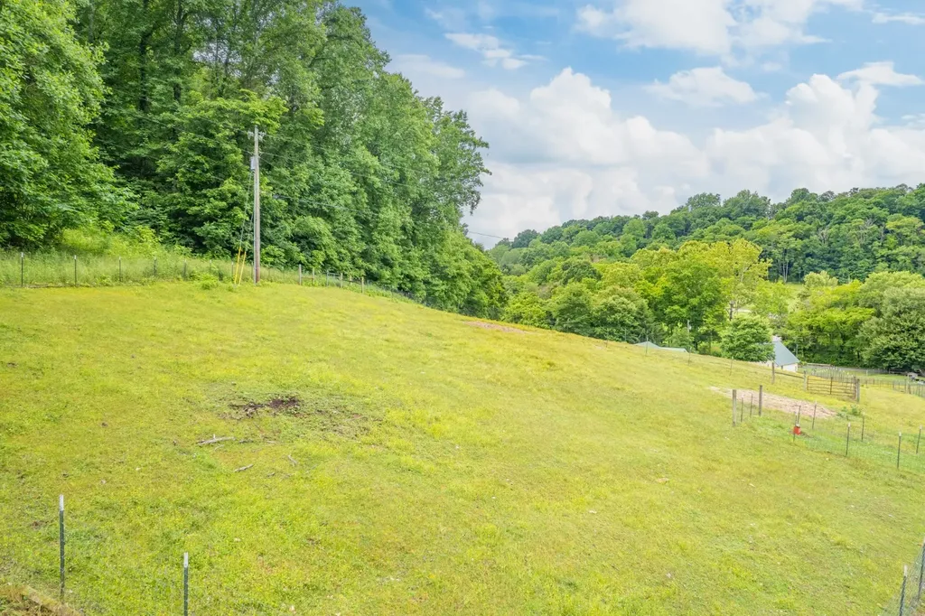 2650 Haywood Hollow Road Columbia TN 38401