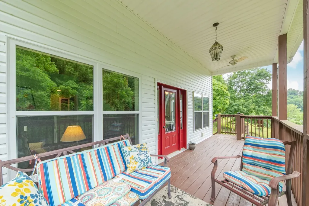 2650 Haywood Hollow Road Columbia TN 38401