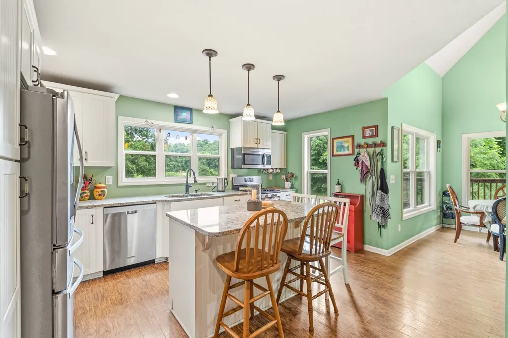 2650 Haywood Hollow Road Columbia TN 38401