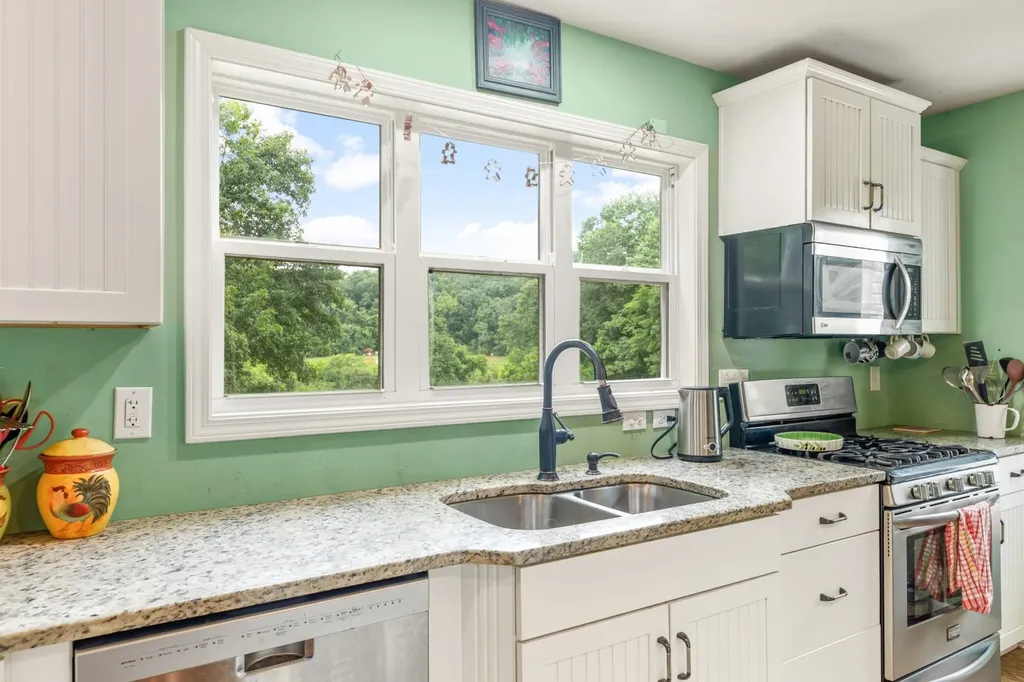 2650 Haywood Hollow Road Columbia TN 38401