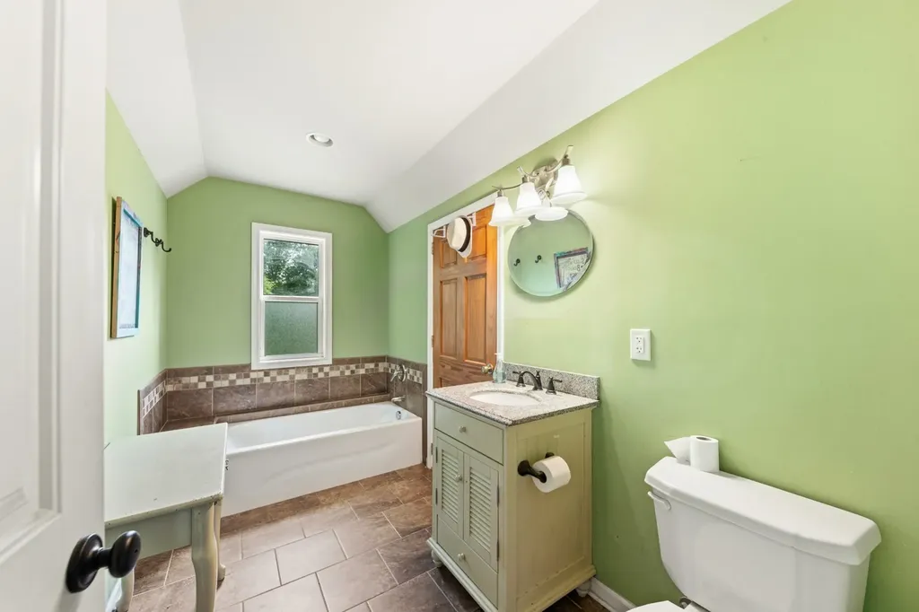 2650 Haywood Hollow Road Columbia TN 38401