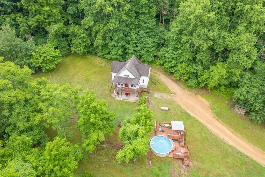 2650 Haywood Hollow Road Columbia TN 38401
