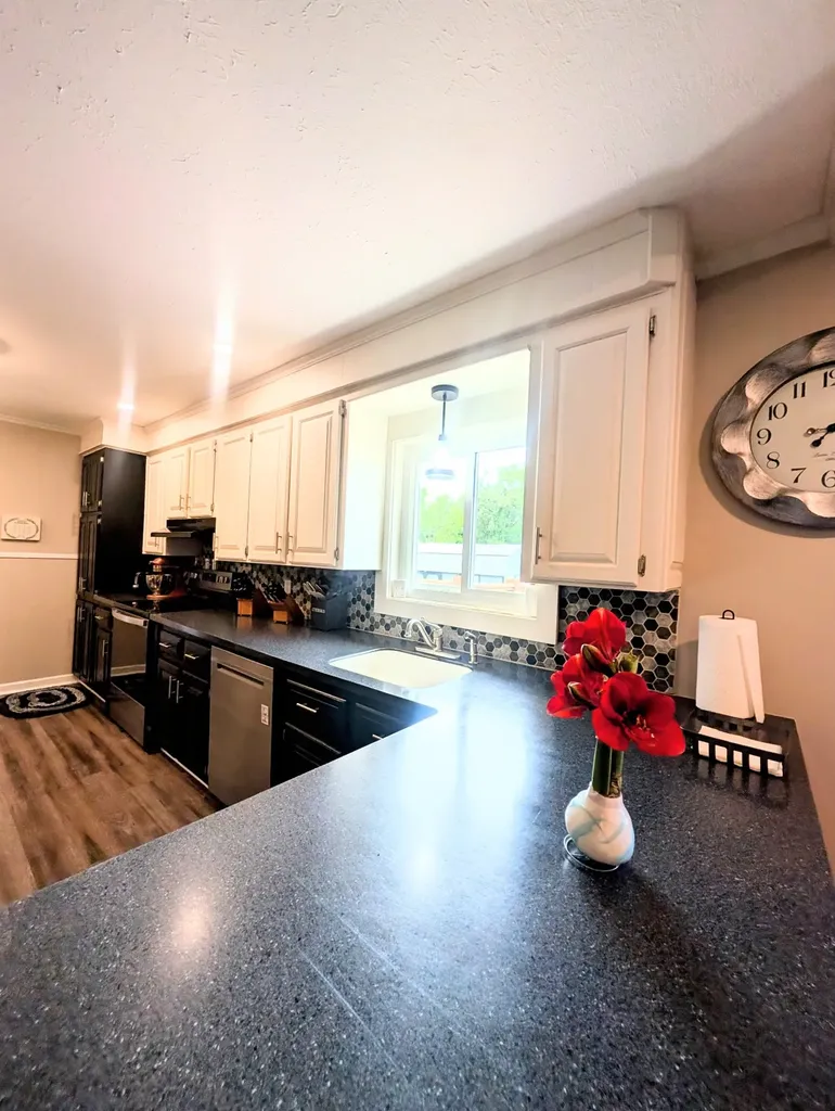 1106 S Chancery Street Mcminnville TN 37110