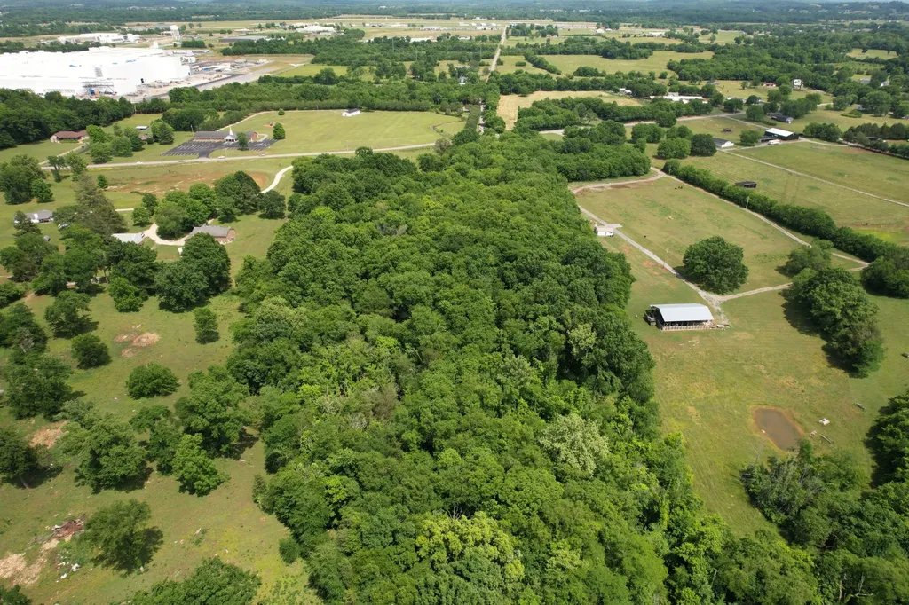 2701 Midland Road Shelbyville TN 37160