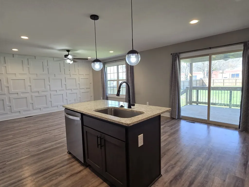 414A Oak Street Clarksville TN 37042