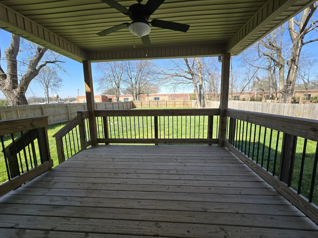 414A Oak Street Clarksville TN 37042