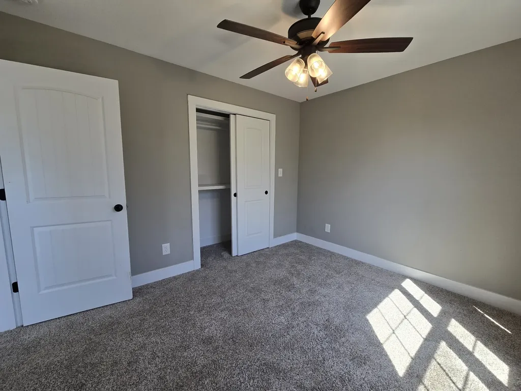 414A Oak Street Clarksville TN 37042