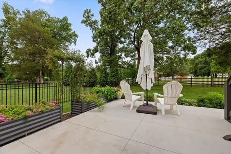9288 White Ash Drive Ooltewah TN 37363