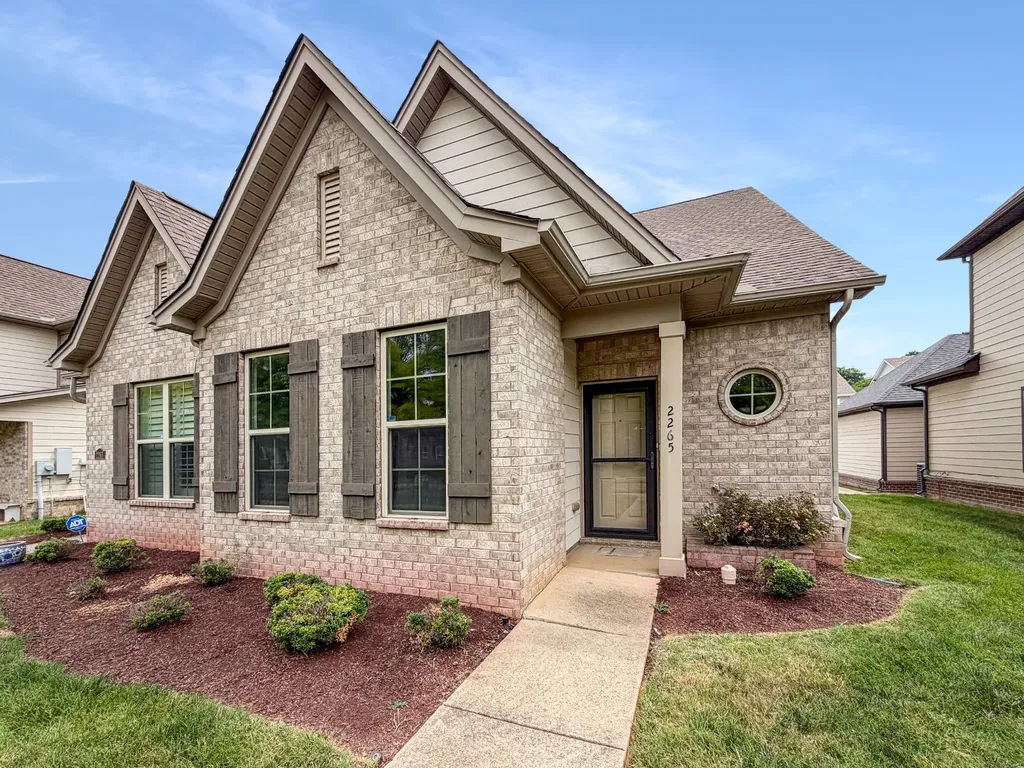 2265 Cason Lane Murfreesboro TN 37128