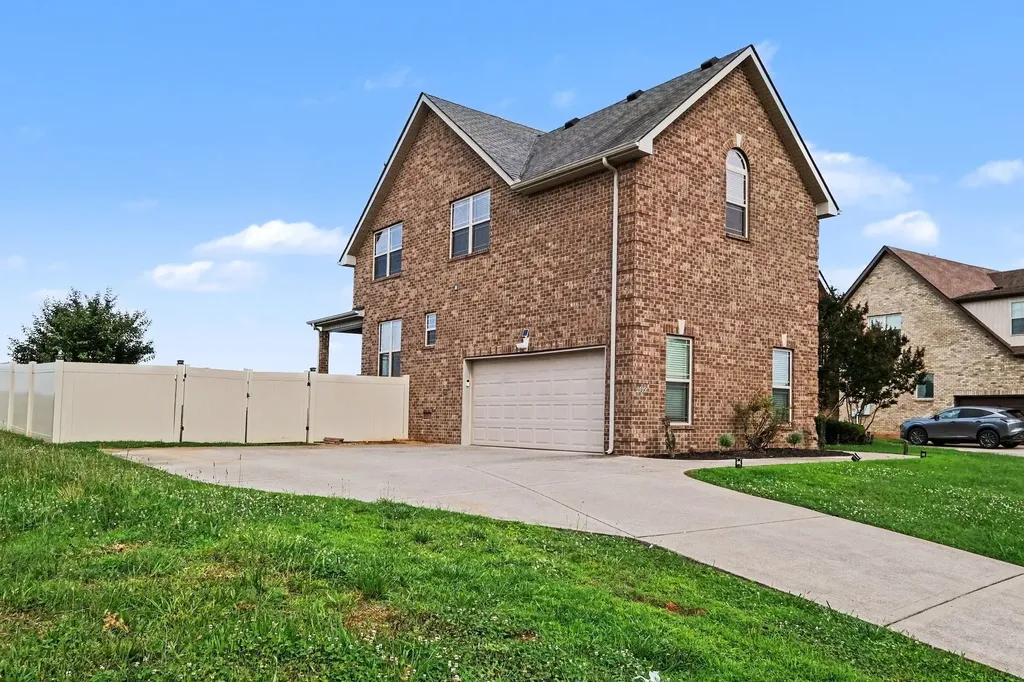 2509 Sewanee Place Murfreesboro TN 37128